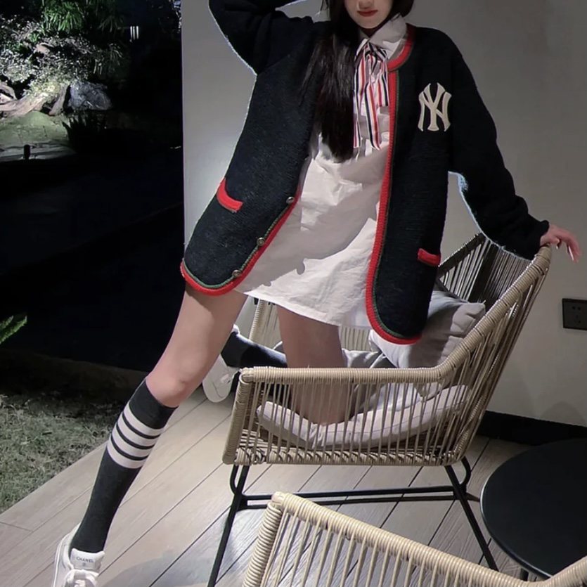 95新 GUCCI/古驰  二一四八八 羊驼毛 ny刺绣长款开衫xs码 有勾丝