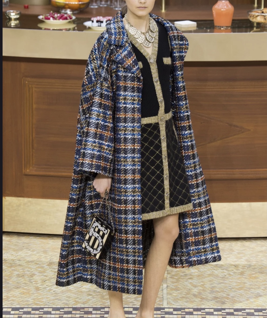 95新 Chanel/香奈儿 aa零三一一 羊毛 多色格纹外套大衣 34码