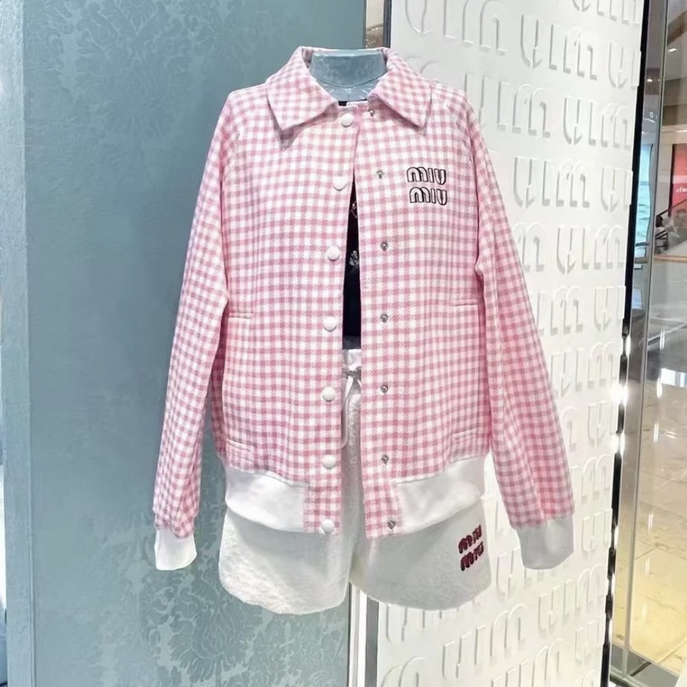 95新 MIU MIU/缪缪  aa零五四四 棉 粉色格纹外套 s码 