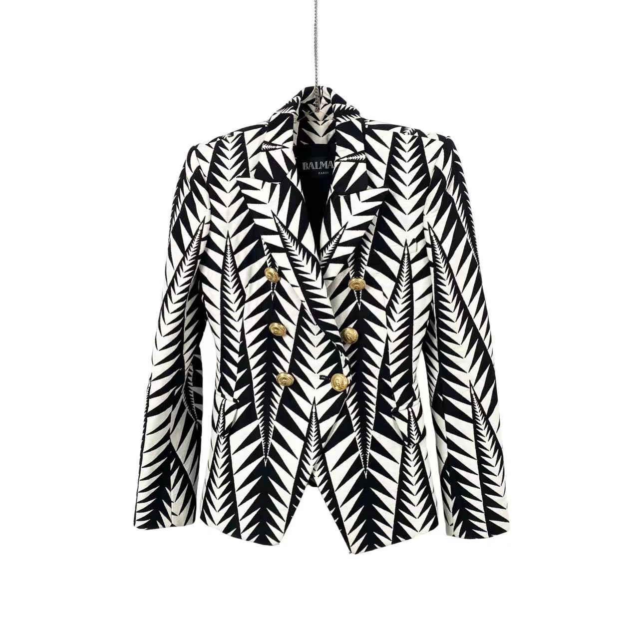95新 BALMAIN/巴尔曼  aa零二八二 棉 黑白几何图案外套 36码