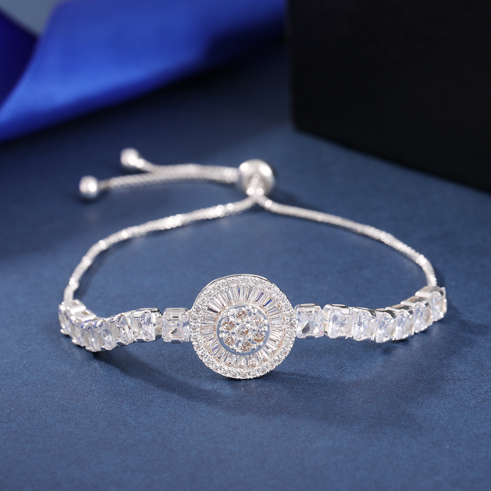 铜合金锆石手链 情人节礼物精美镀银手饰轻奢感时尚圆盘锆石手绳