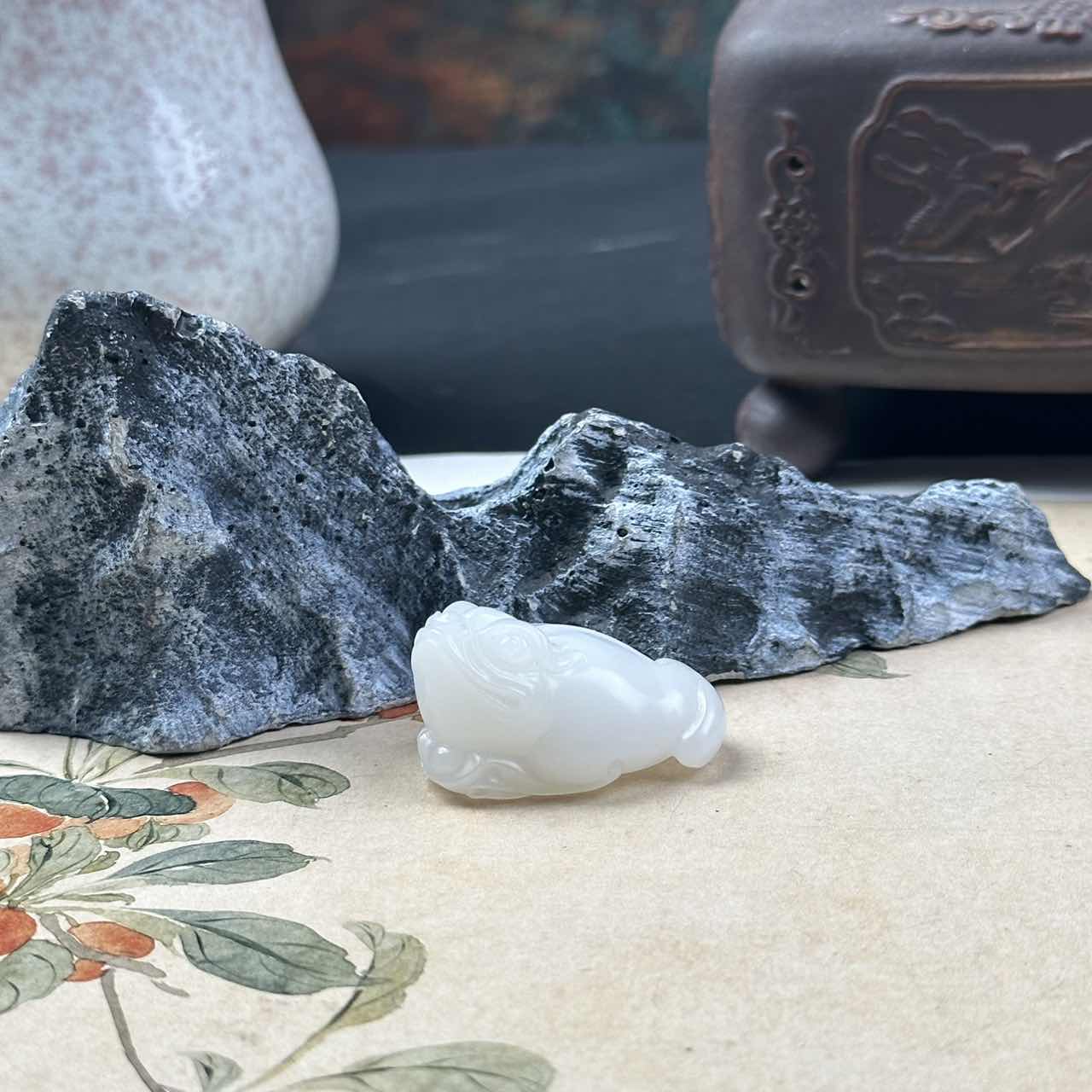和田玉白玉吊坠款