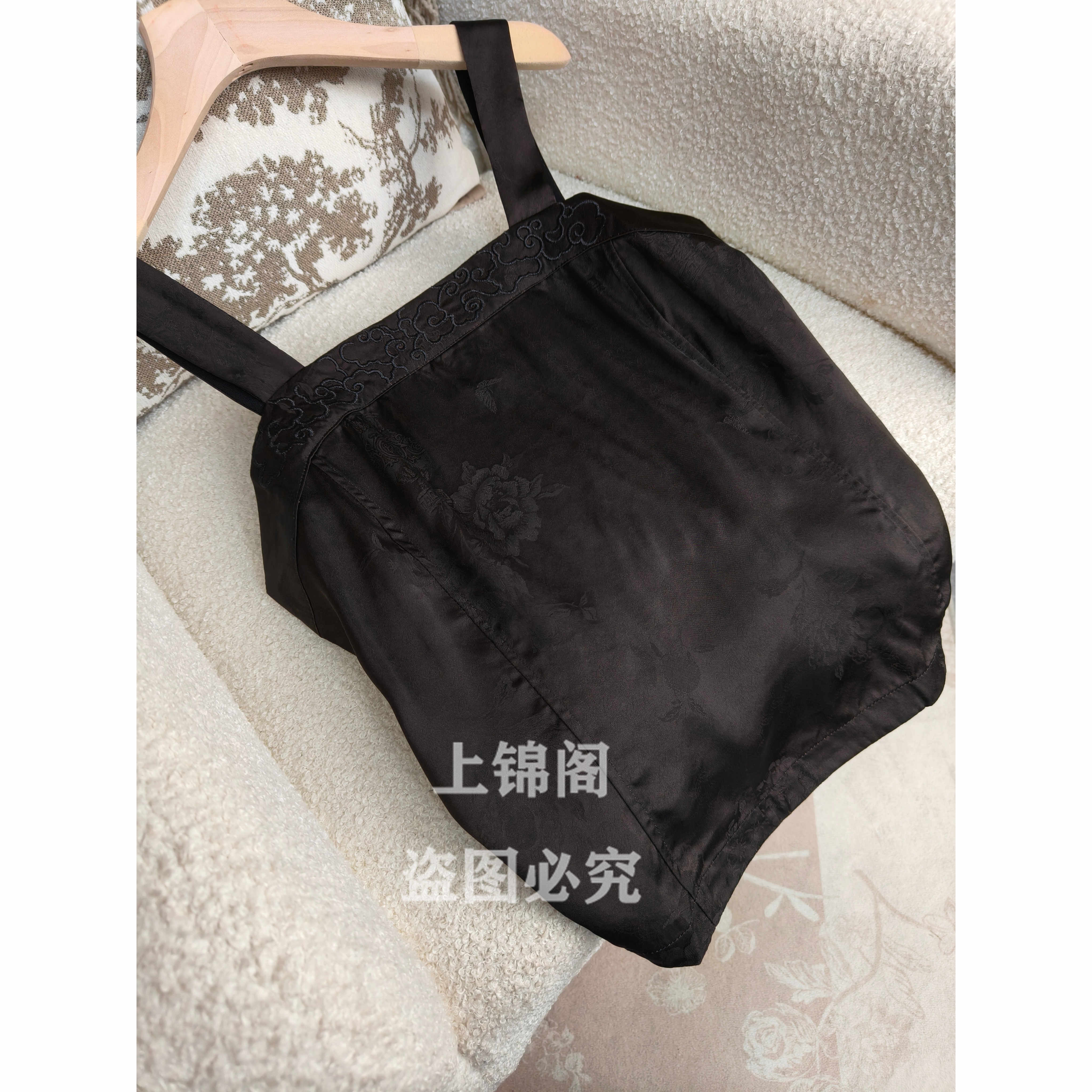 983新中式香云纱背心黑色网纱设计感性感百搭时尚显瘦打底复古女