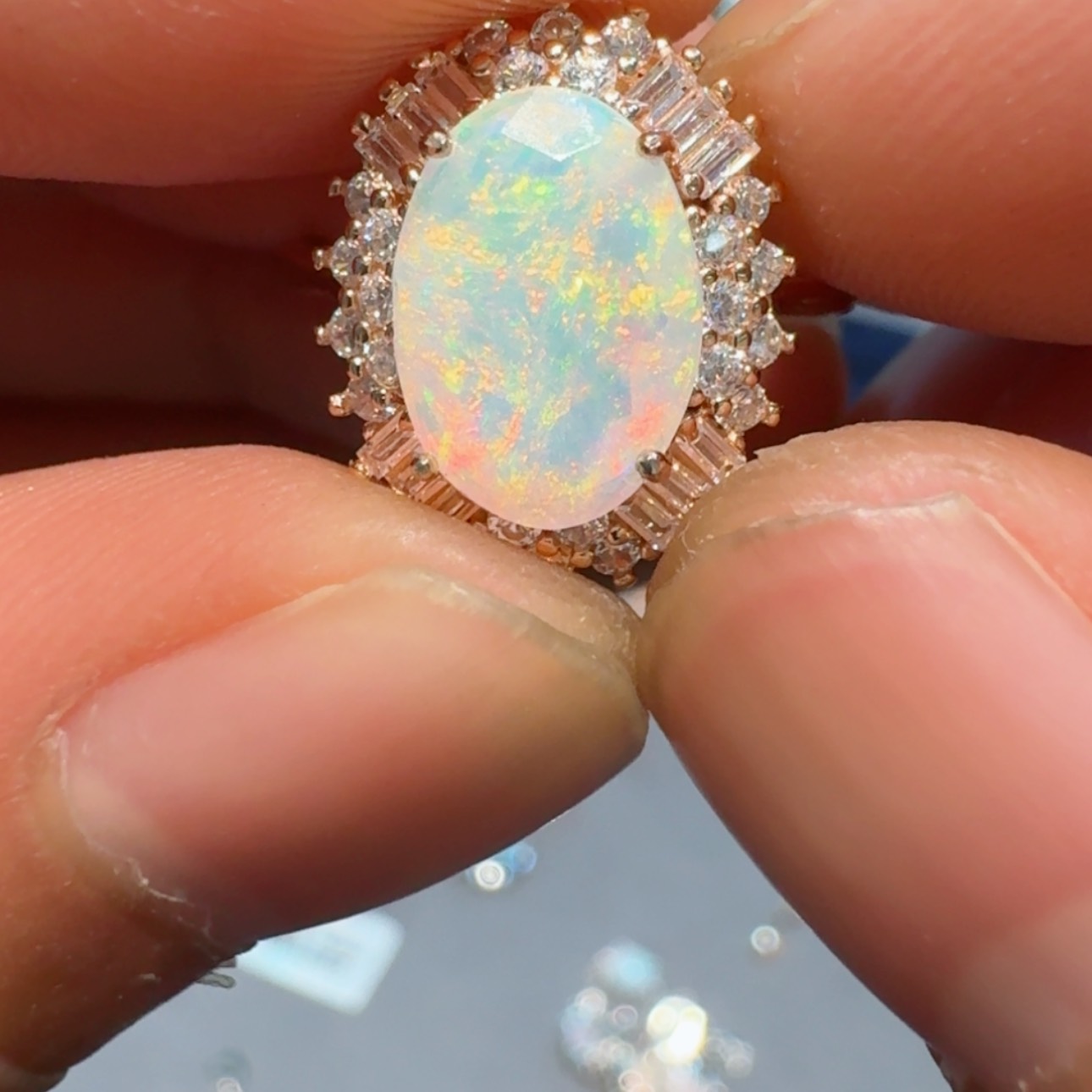 【闪购商品】欧泊戒指银S925镶嵌C*C