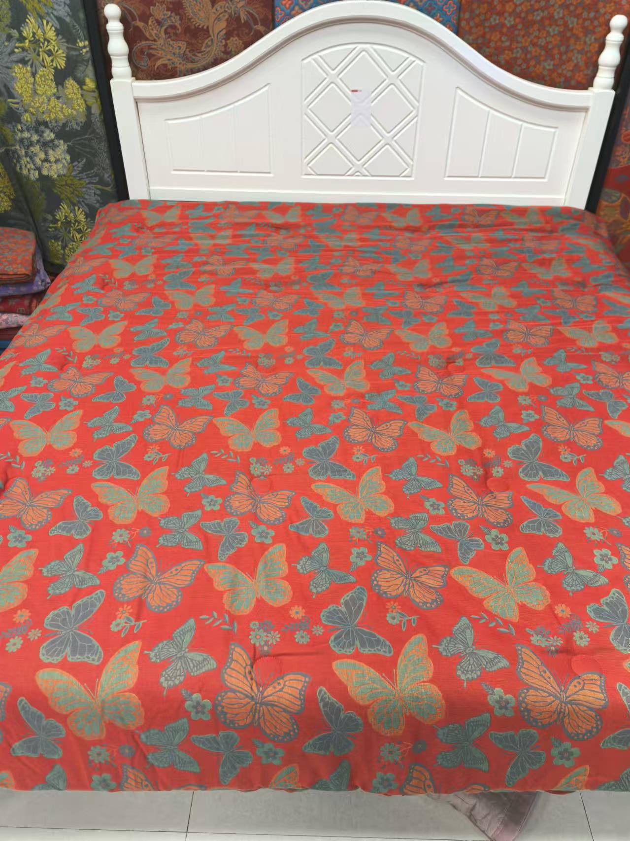 新款秋冬加厚双人橘色蝴蝶双层纱被子2.0x2.3