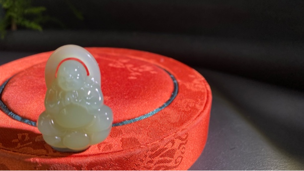 和田玉晴水料弥勒笑佛