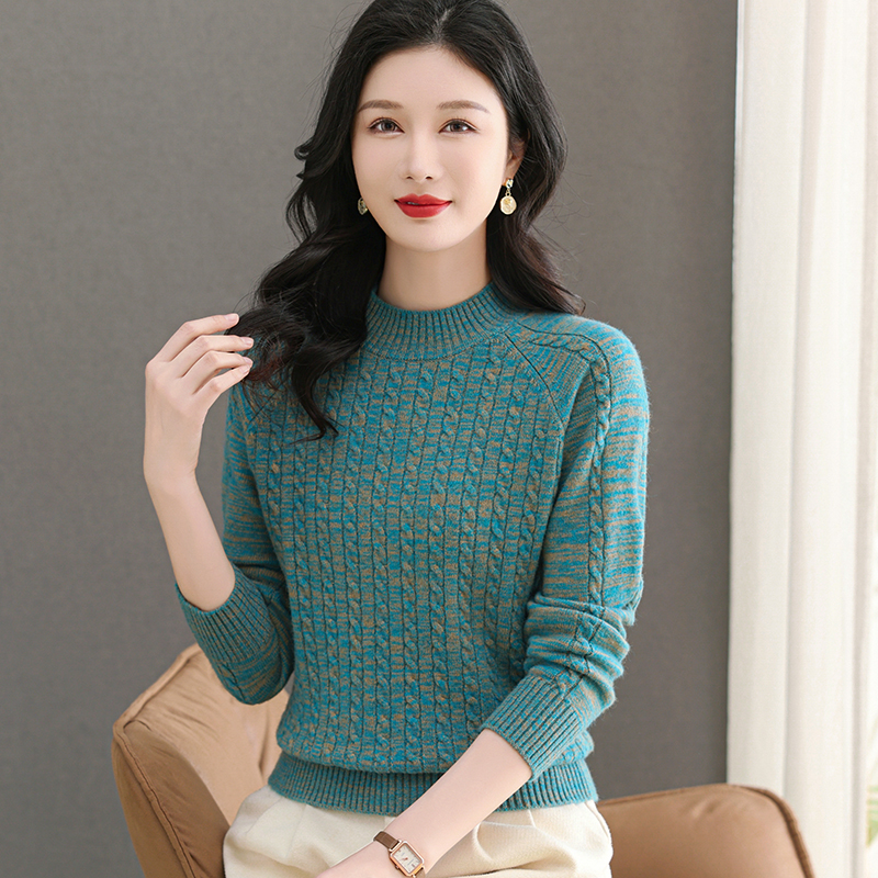 2025冬款圆领女针织衫纯色厚款长袖套头麻花休闲上衣加厚半高领