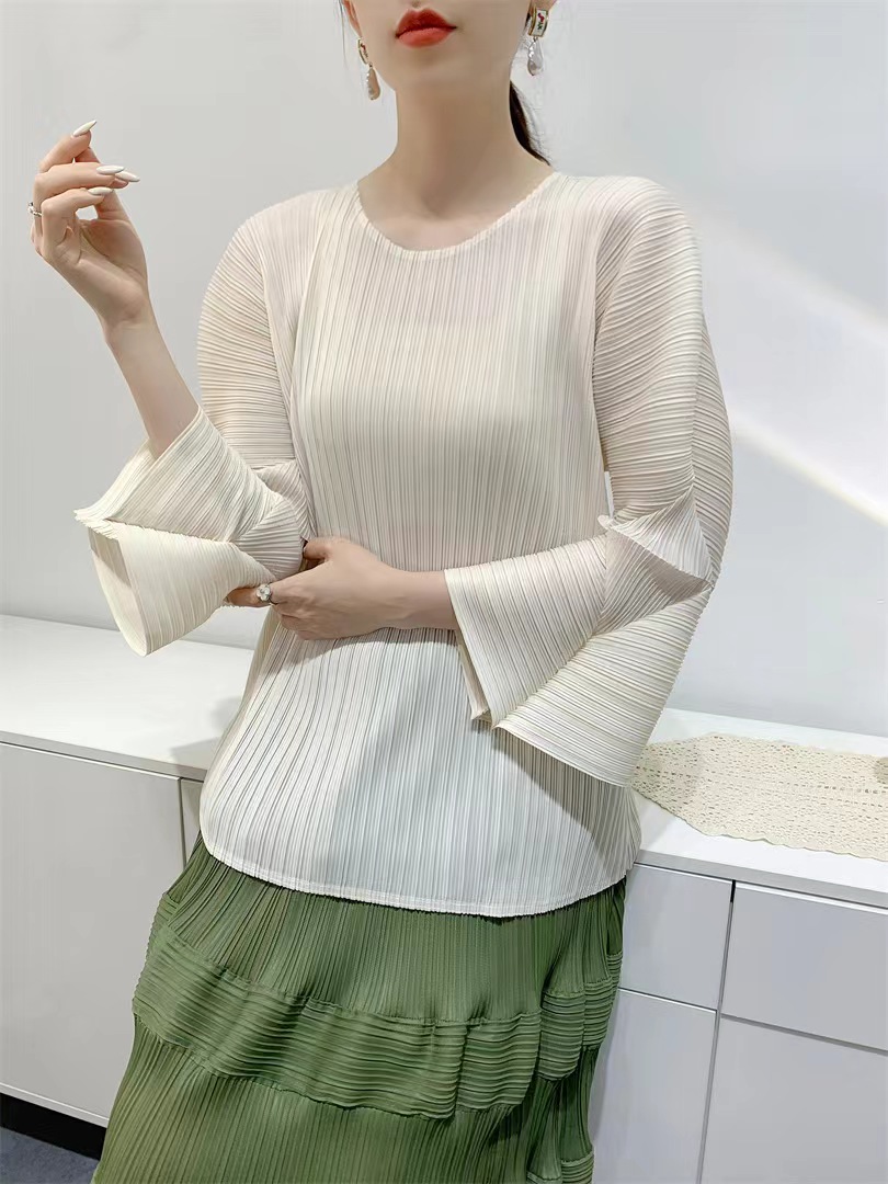 2024春夏上衣女褶皱叠袖子小众设计感T恤舒适休闲外贸女装
