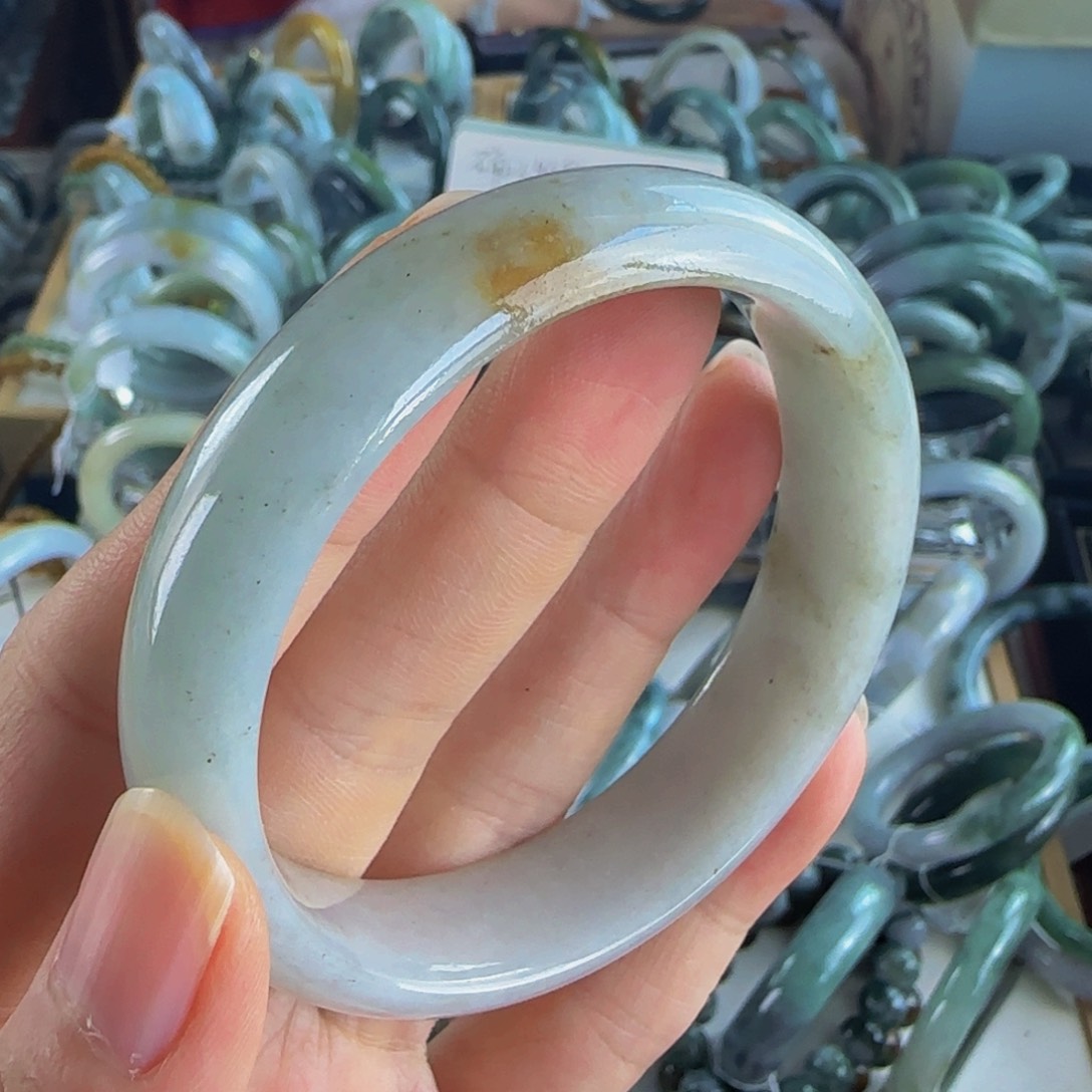 【闪购商品】翡翠手镯未镶嵌老坑57.8