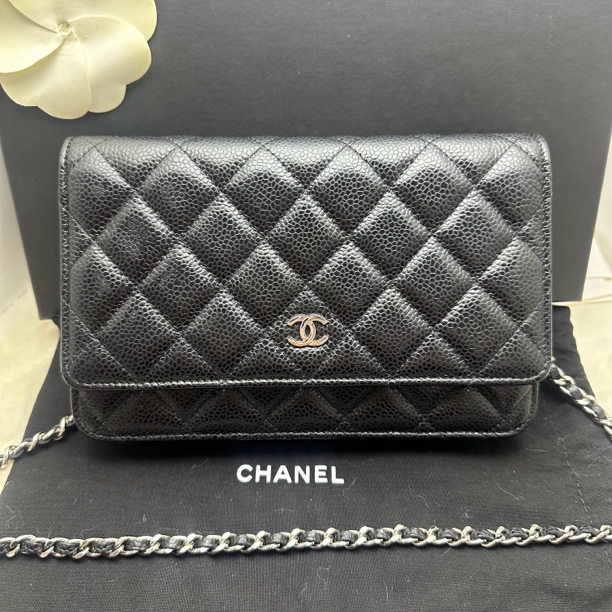 99新 Chanel/香奈儿 黑银荔枝牛发财包woc包（29开）