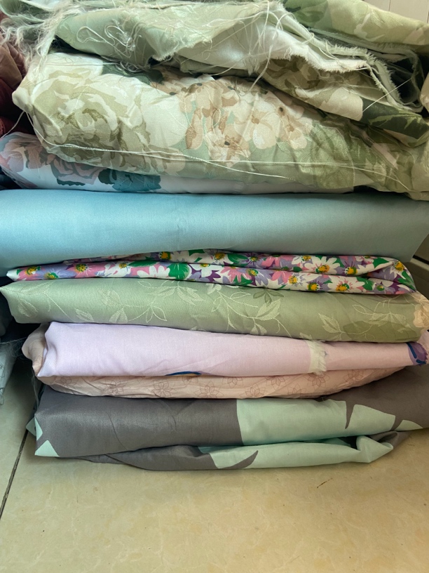 纯棉瑕疵布头孤品瑕疵介意勿拍黑点破口白条晒痕印染不均介意勿拍