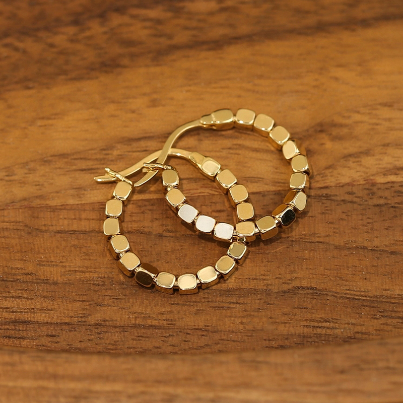 18K金方糖圈圈耳环简约百搭耳圈