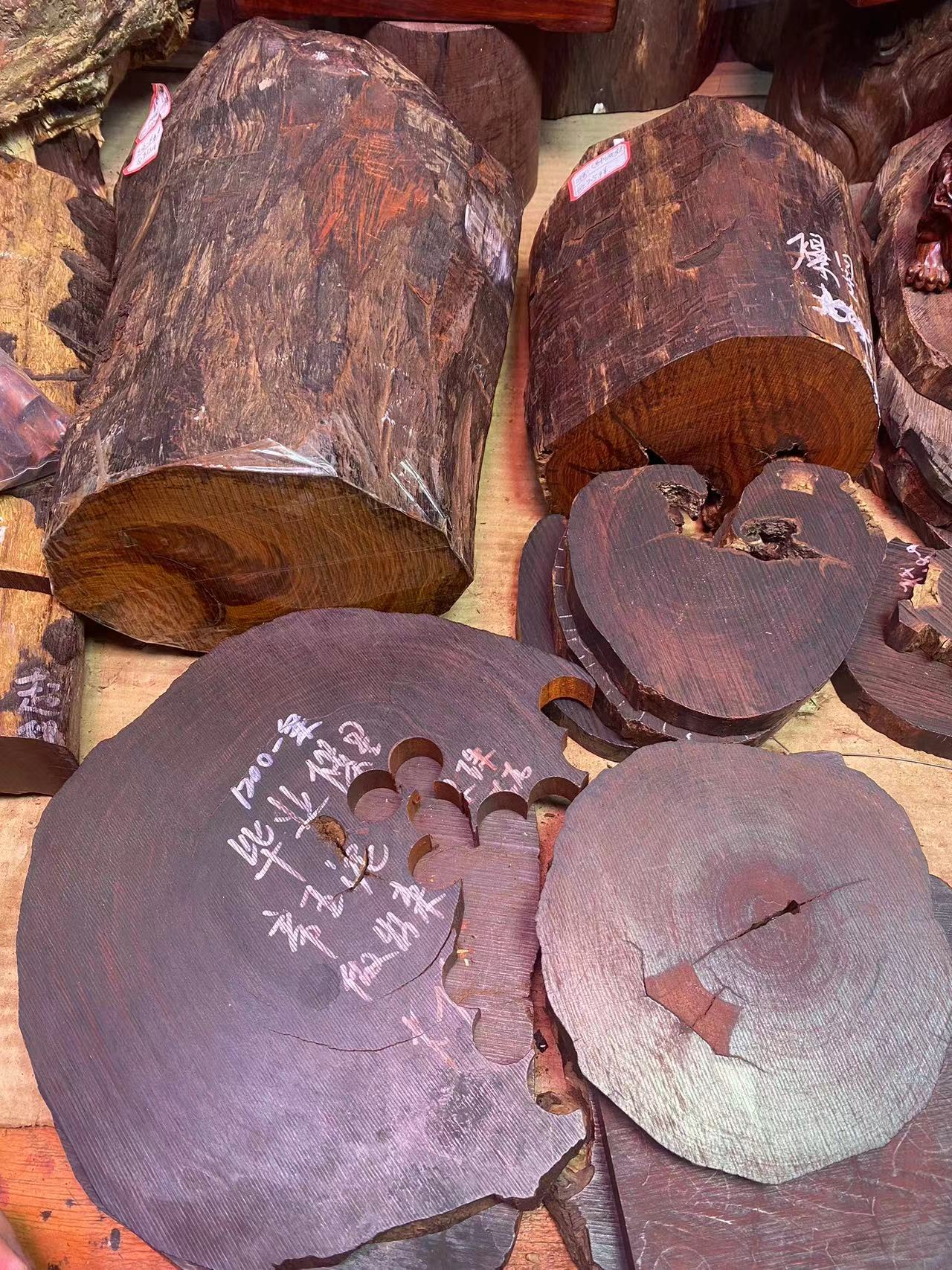 印度小叶紫檀 各种尺寸以直播间主播介绍为准截图为准