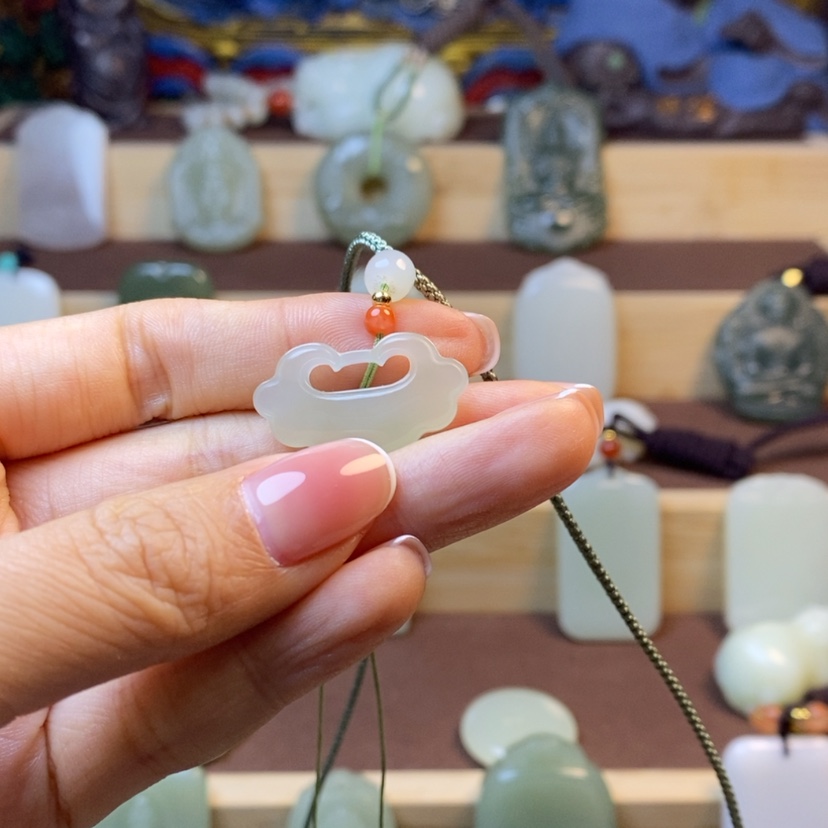 【闪购商品】和田玉颈饰未镶嵌王****毛