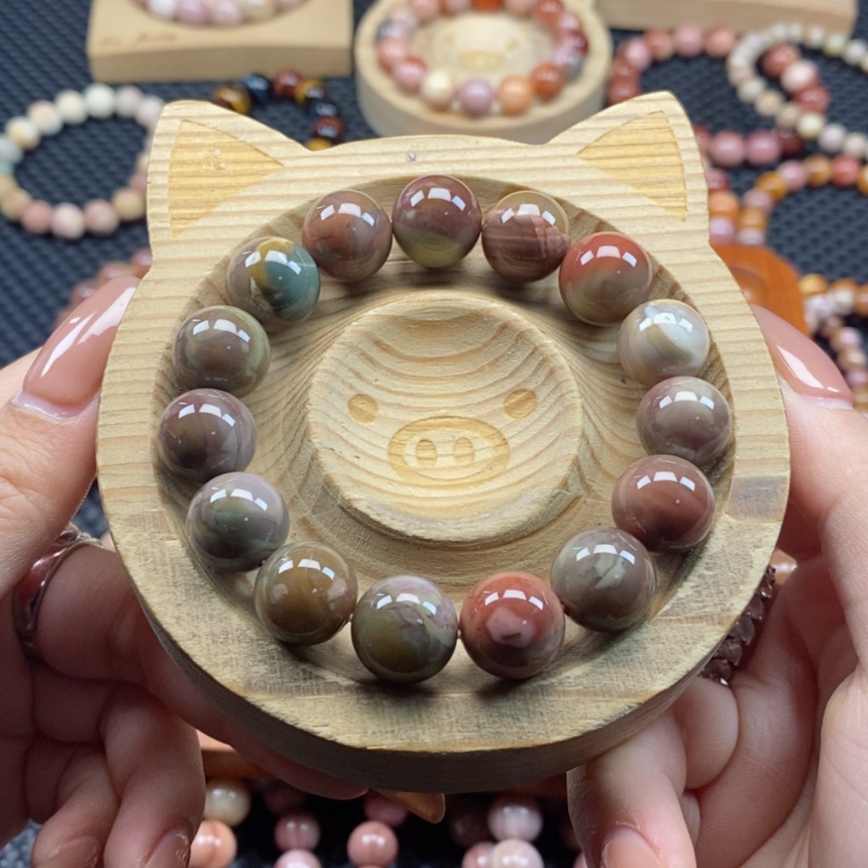 【闪购商品】石英质玉手链未镶嵌苏**°