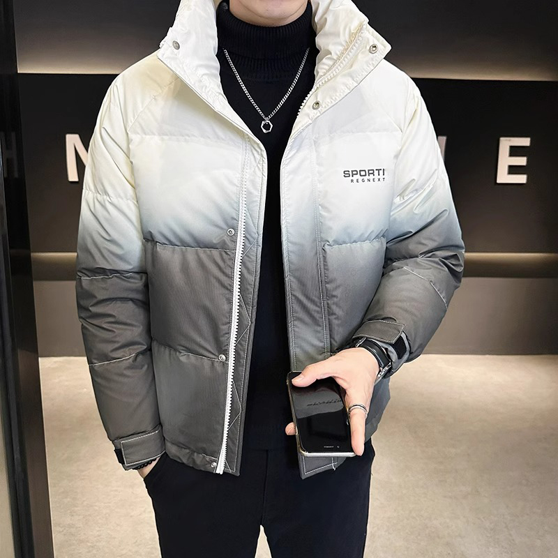 潮牌轻奢冬季外套男秋冬款男装设计感渐变轻薄立领羽绒服衣男冬装