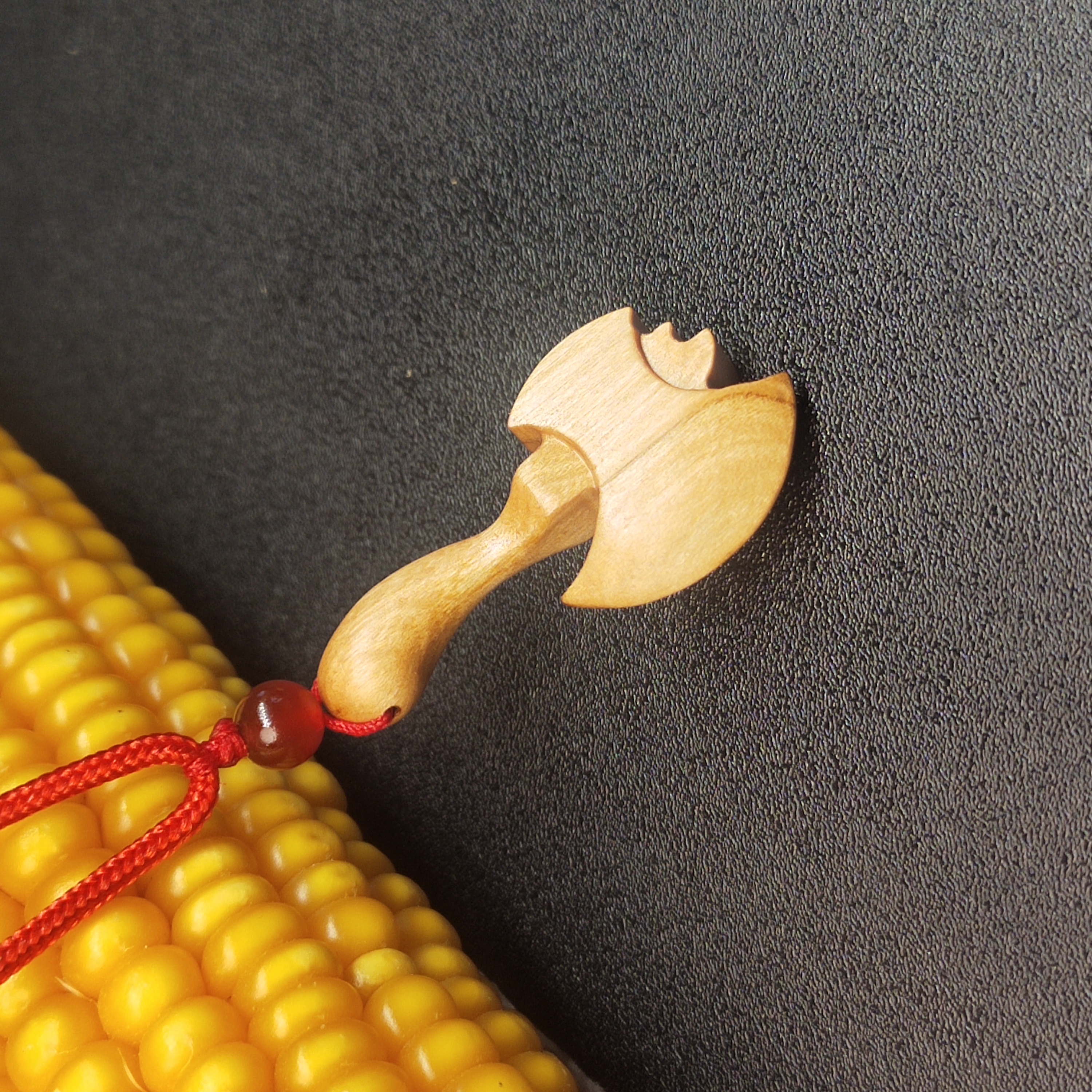 纯手工雕刻桃木斧子脖挂汽车挂件桃木剑吊坠手链桃木刀钥匙扣脚链