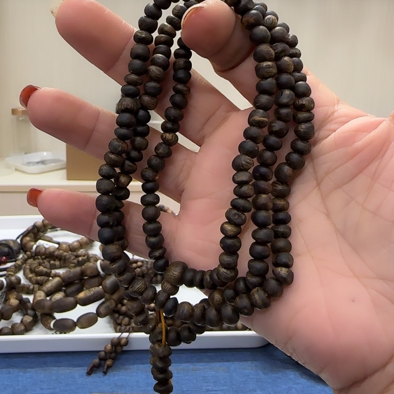 【闪购商品】沉香手串紫棋虫漏18克卡6