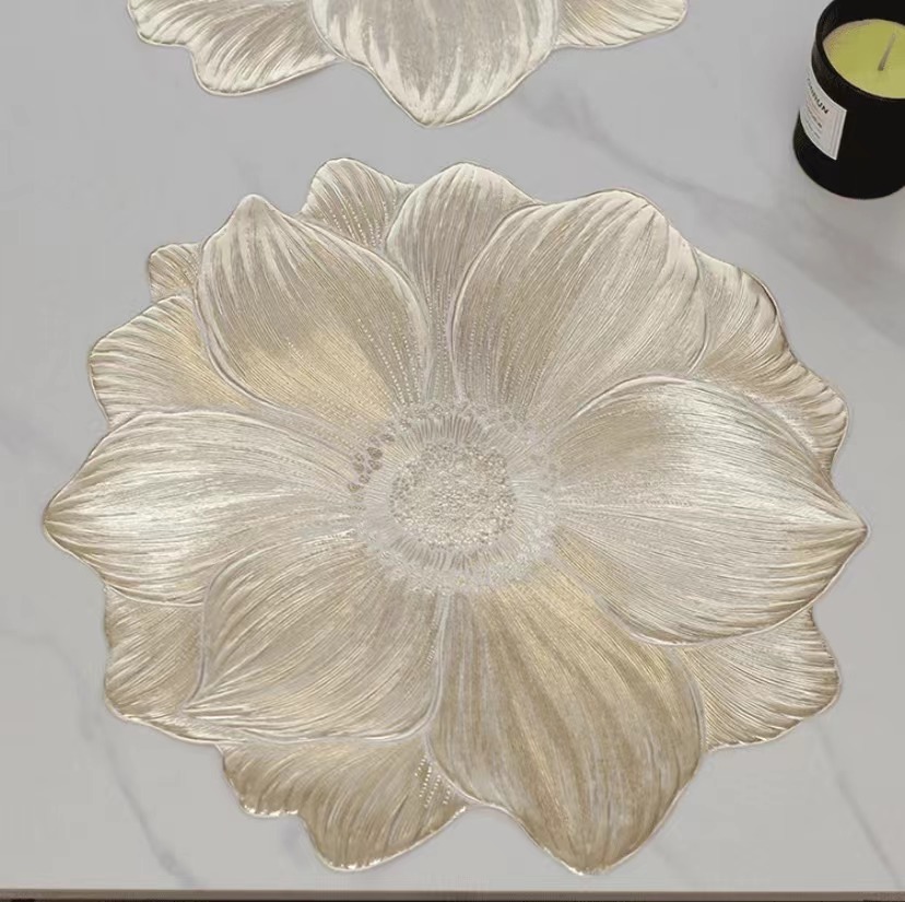 【到手2片】现代简约餐垫防滑装饰垫PVC软装饰桌垫盘垫创意花瓶垫