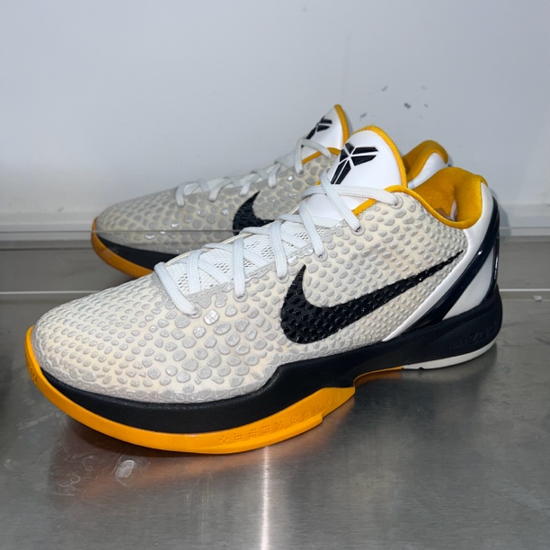 Kobe zk6季后赛 43码配盒 95新成色 可实战