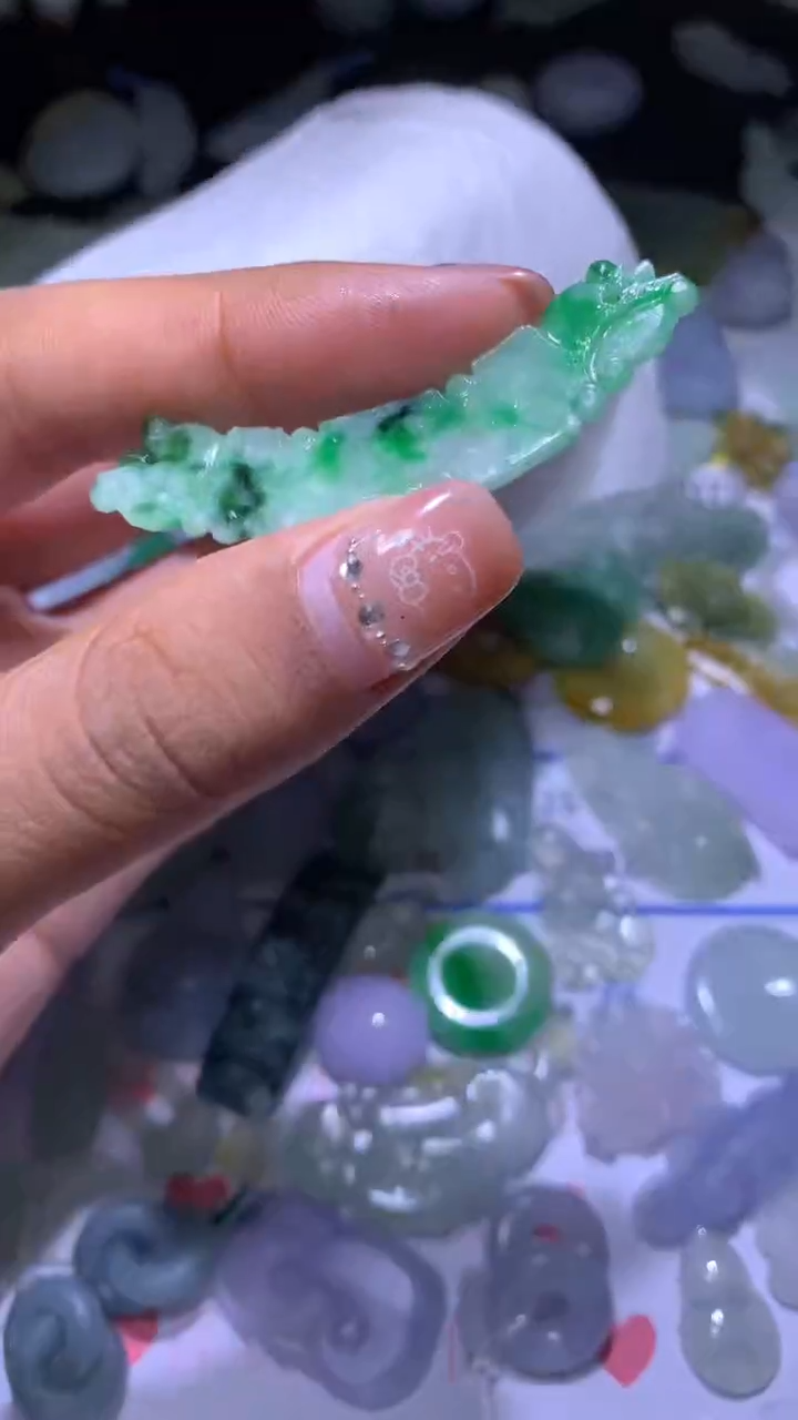 【闪购商品】定制翡翠未镶嵌MJX007875