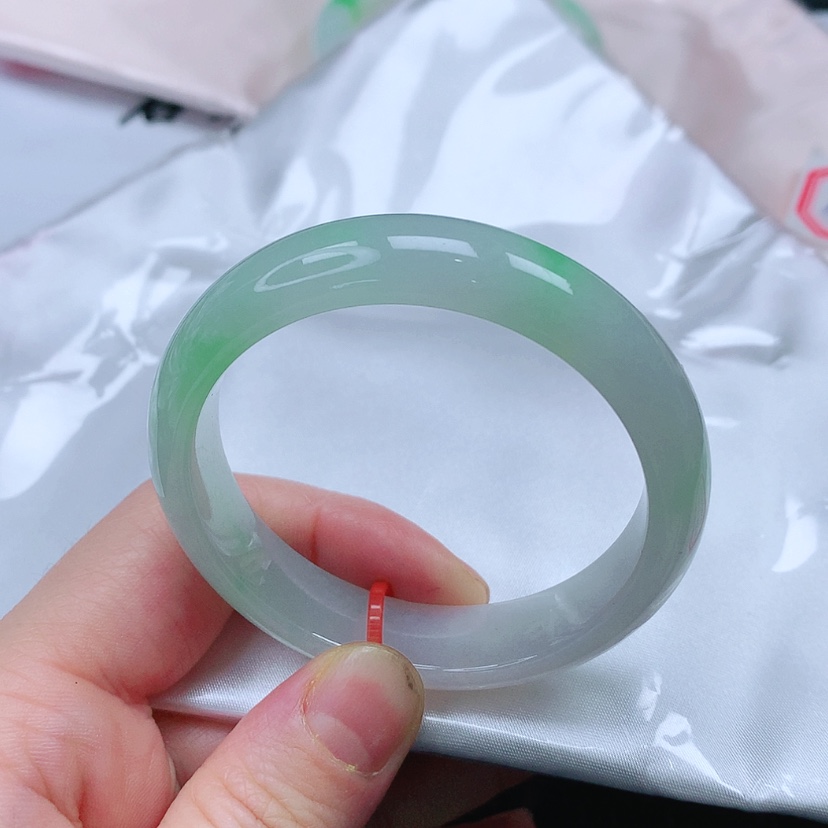 【闪购商品】翡翠手镯未镶嵌