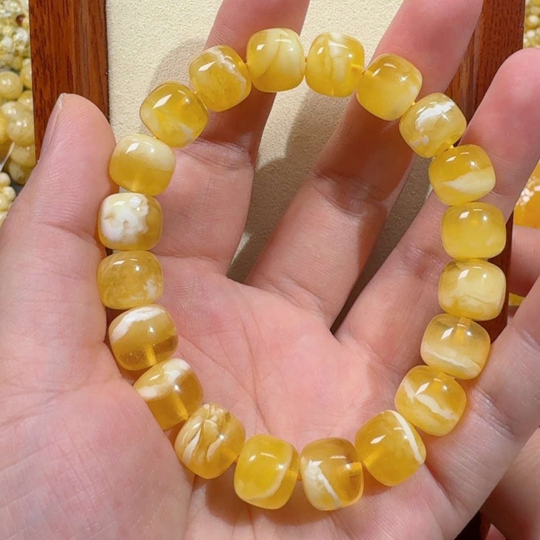 琥珀手链未镶嵌、4号，特色金白花蜜蜡精工老型手串，16.5g