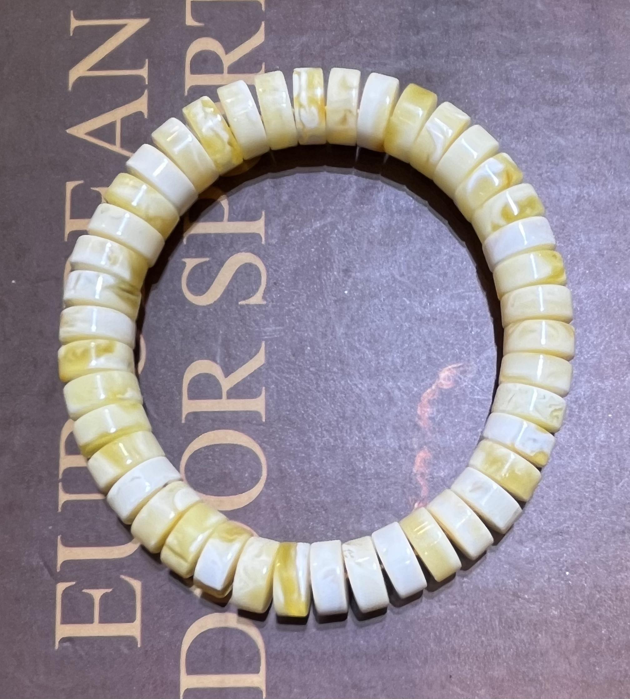 琥珀俄白花蜡精工药片手串，10.1m，14.83g，16手围