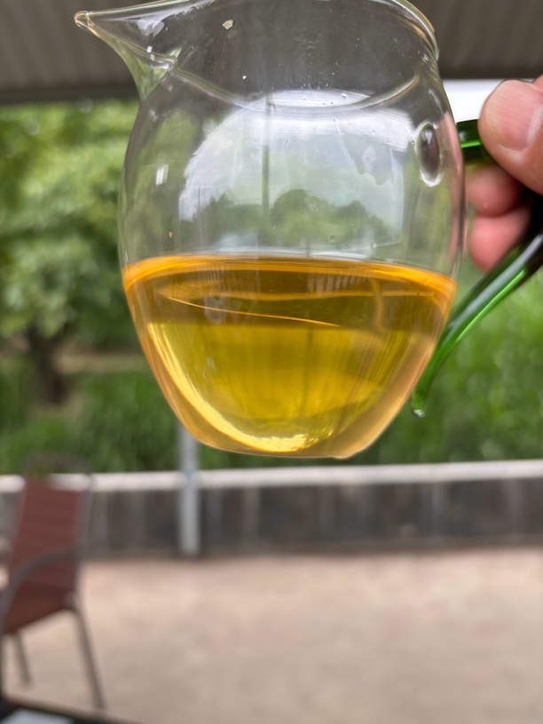 永德忙肺茶，回甘持久，生津快，蜜香蜜韵足！