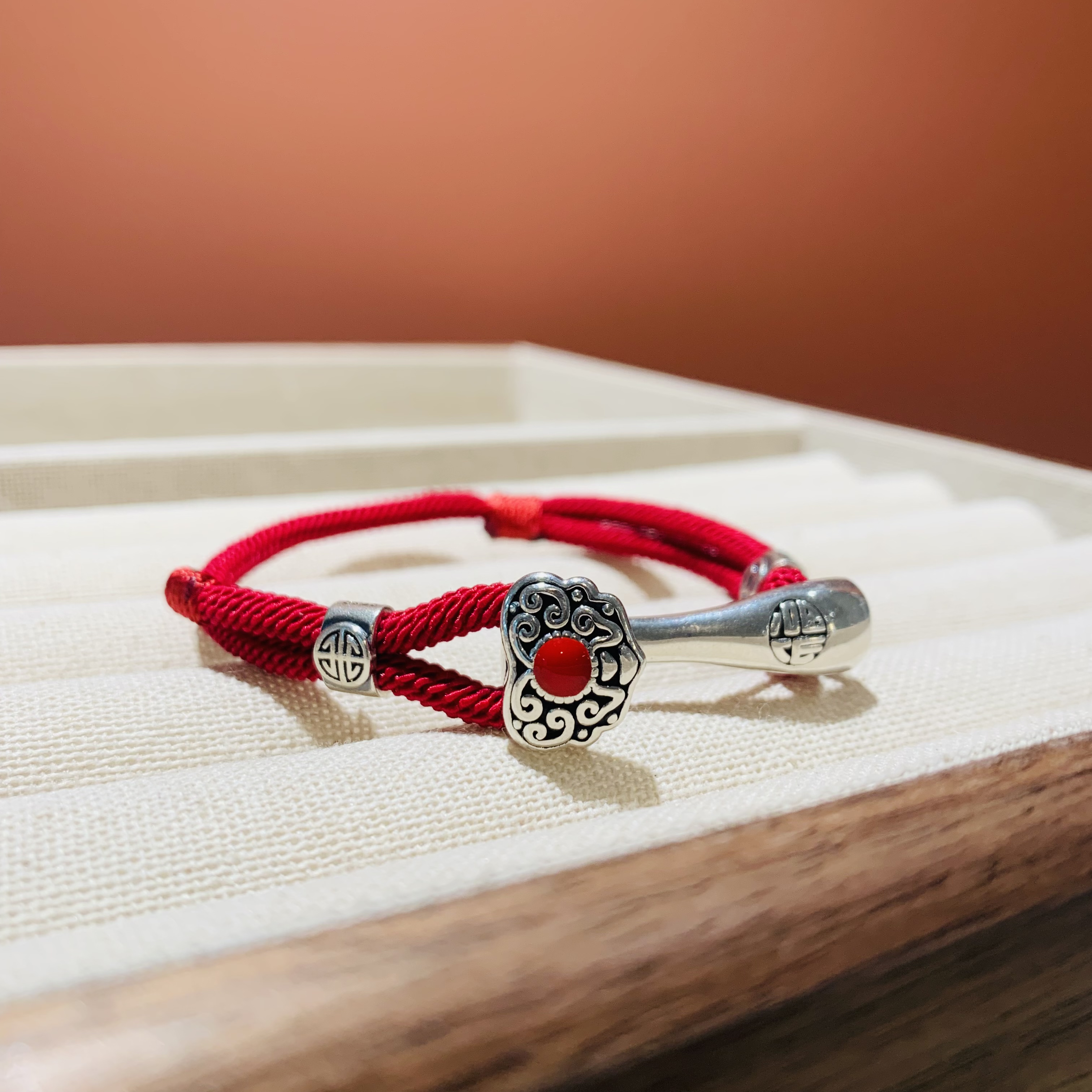 足银手链 实心银如意手链，复古红色编织