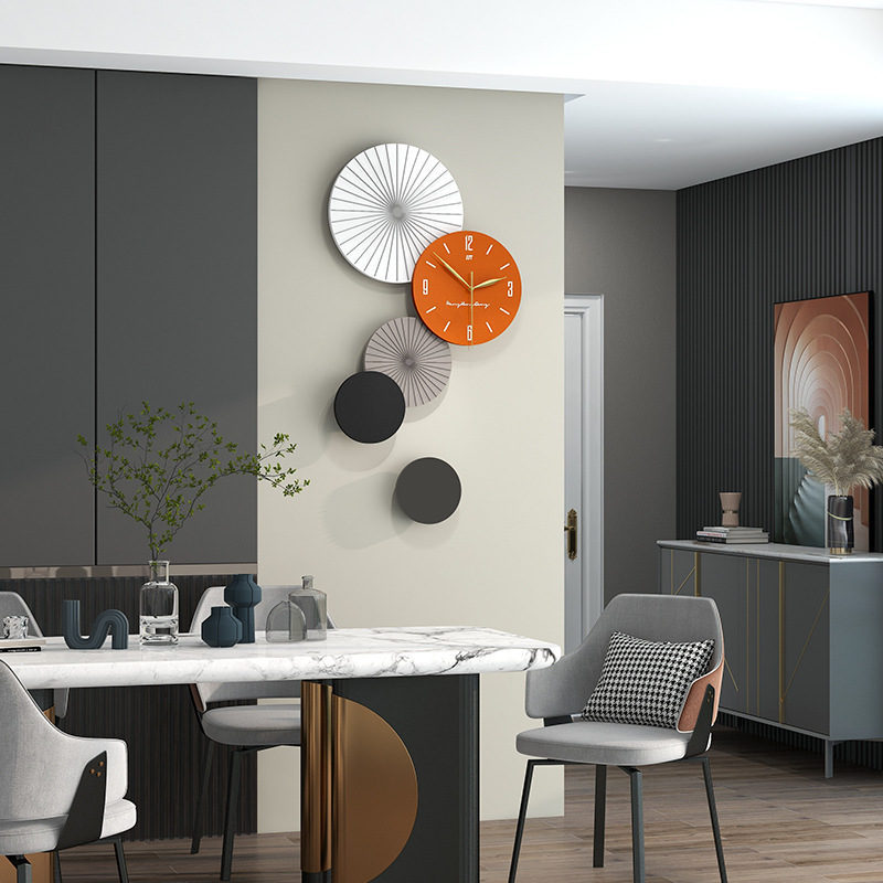 网红静音创意挂钟客厅时尚简约挂表装饰时钟挂墙餐厅玄关钟表家用