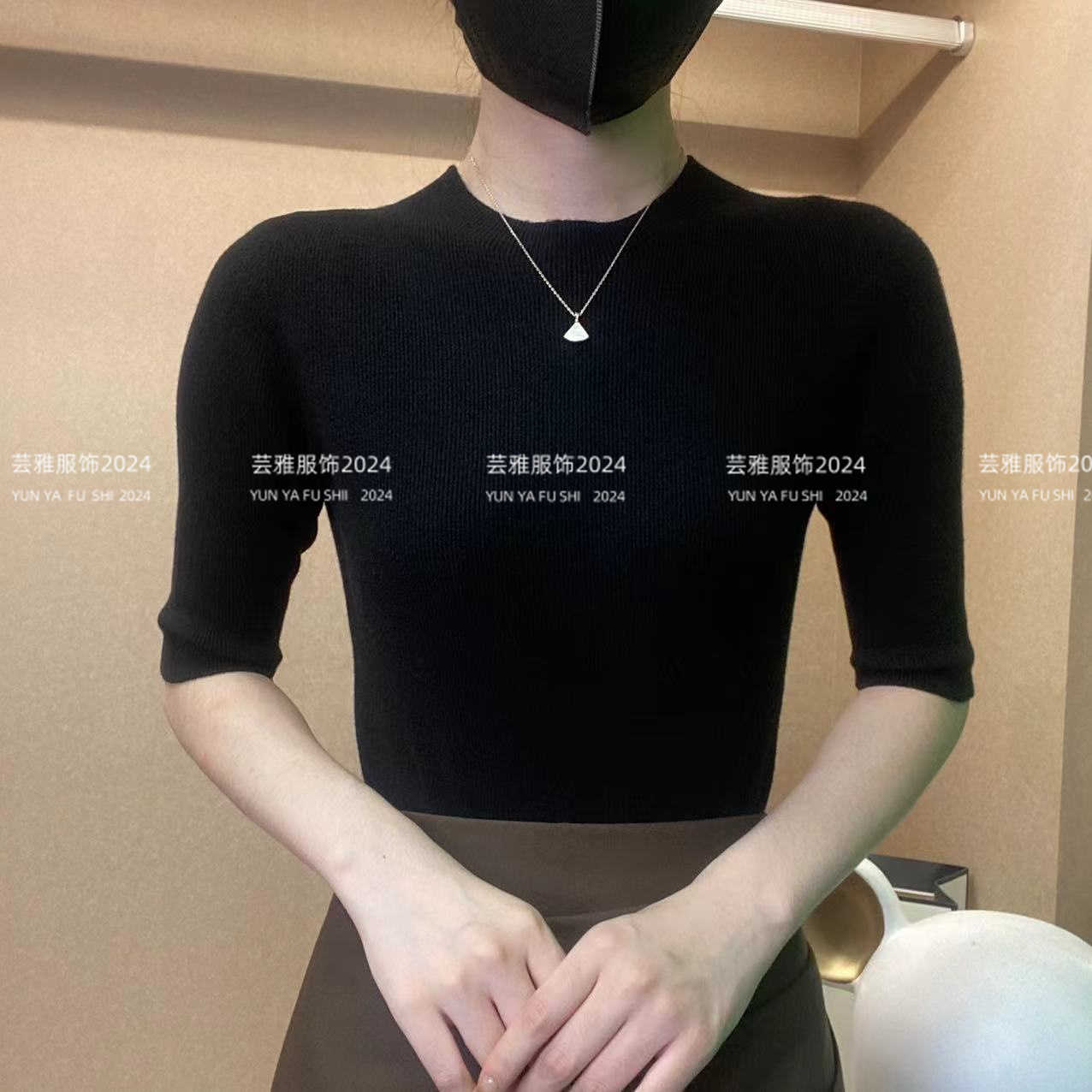 简约时尚纯色中袖圆领针织衫修身显瘦上衣气质打底衫