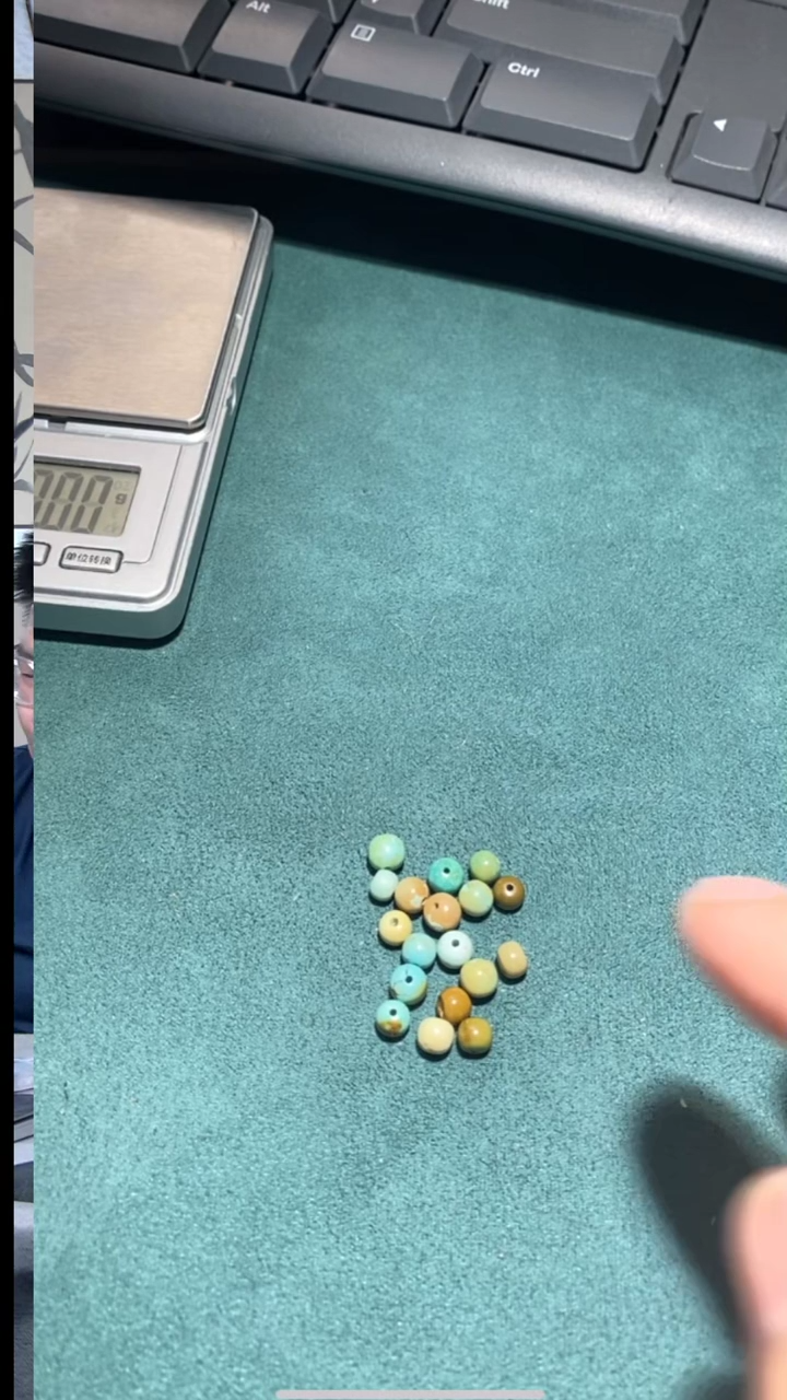 【闪购商品】绿松石5MM单珠未镶嵌BLW408（多样性发货，发其一）