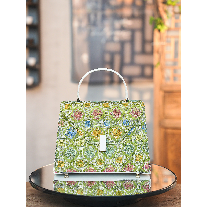 GZ 宋锦【新凯利八方牡丹】花位随机气质手提斜跨包121A