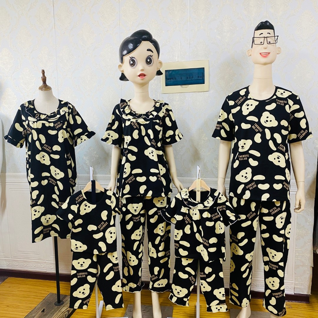四面高弹家居服全家套装简约时尚