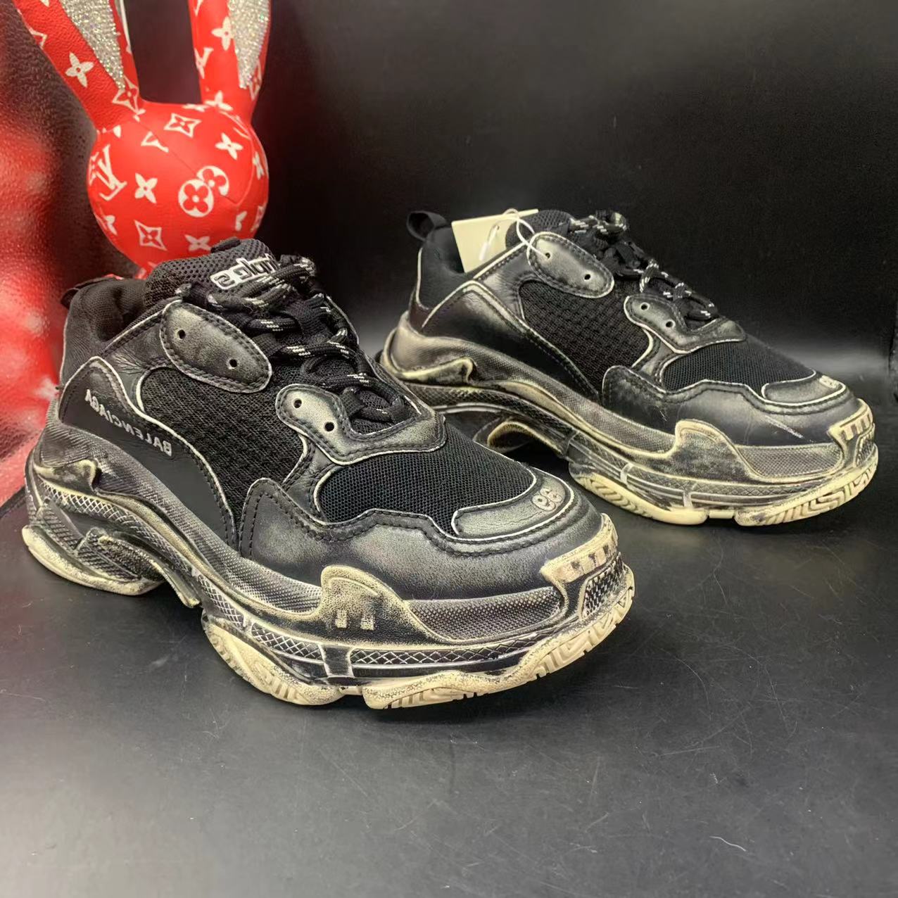 【二奢特惠】巴黎世家/Balenciage 39欧码 男士黑色复古厚底老爹鞋