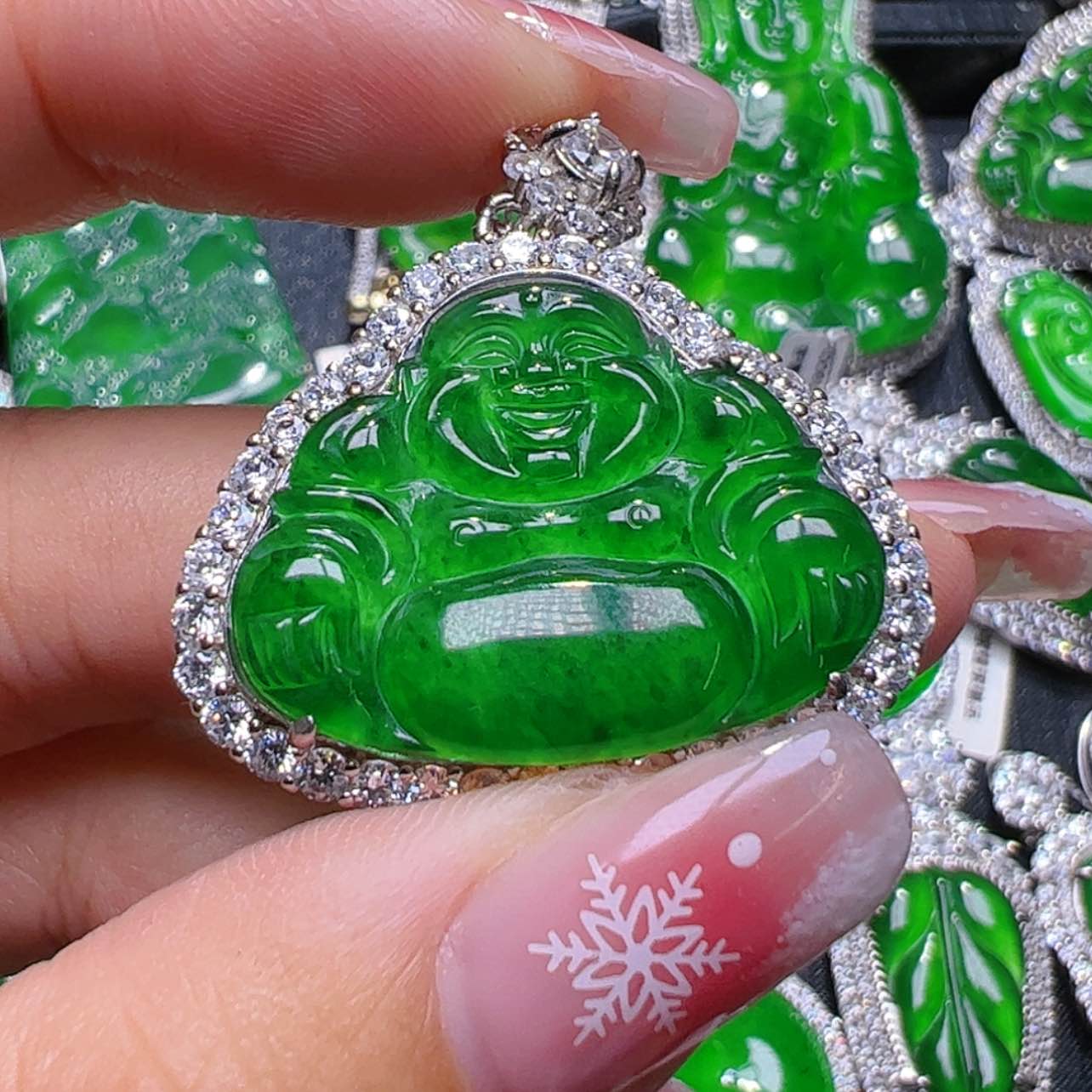 【闪购商品】翡翠吊坠(赠链)银S925镶嵌