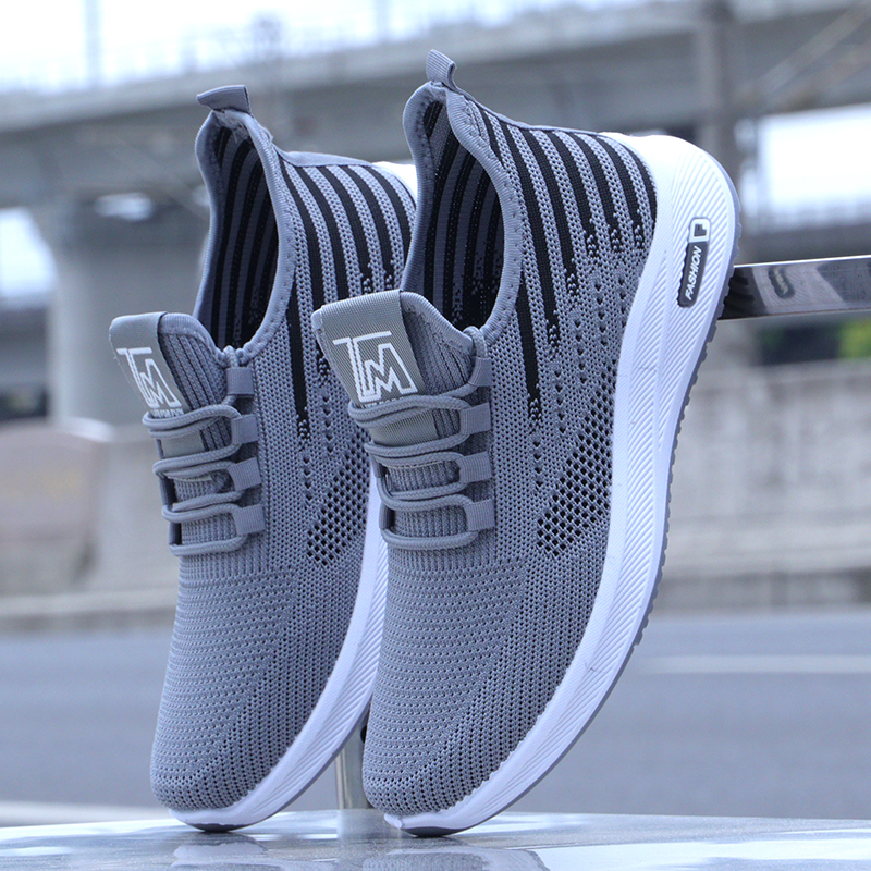 夏日休闲鞋清凉夏季飞织网面透气男鞋防滑轻便运动鞋男一脚蹬布鞋