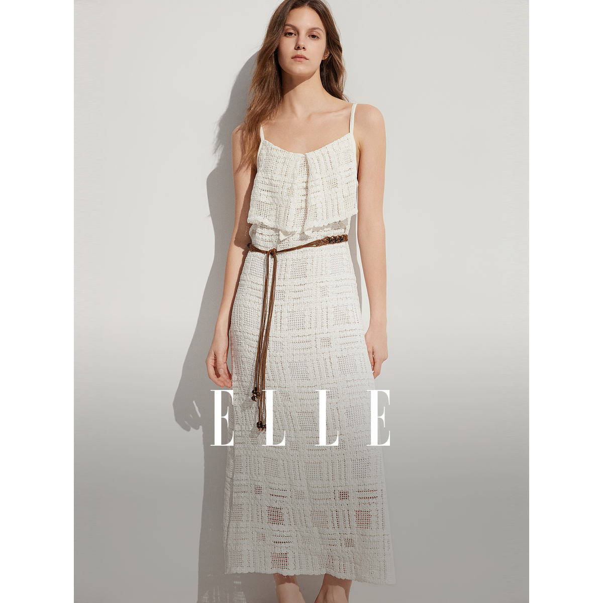 ELLE白色氛围感度假风吊带连衣裙夏款长款镂空EL47871