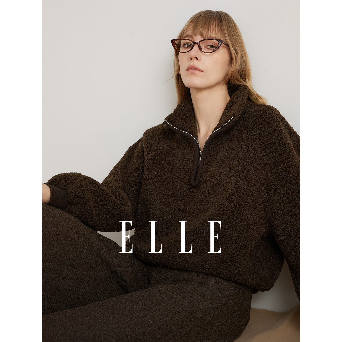 ELLE长袖复古卫衣2024冬季新款雅丹风百搭保暖休闲时尚L7WWL105
