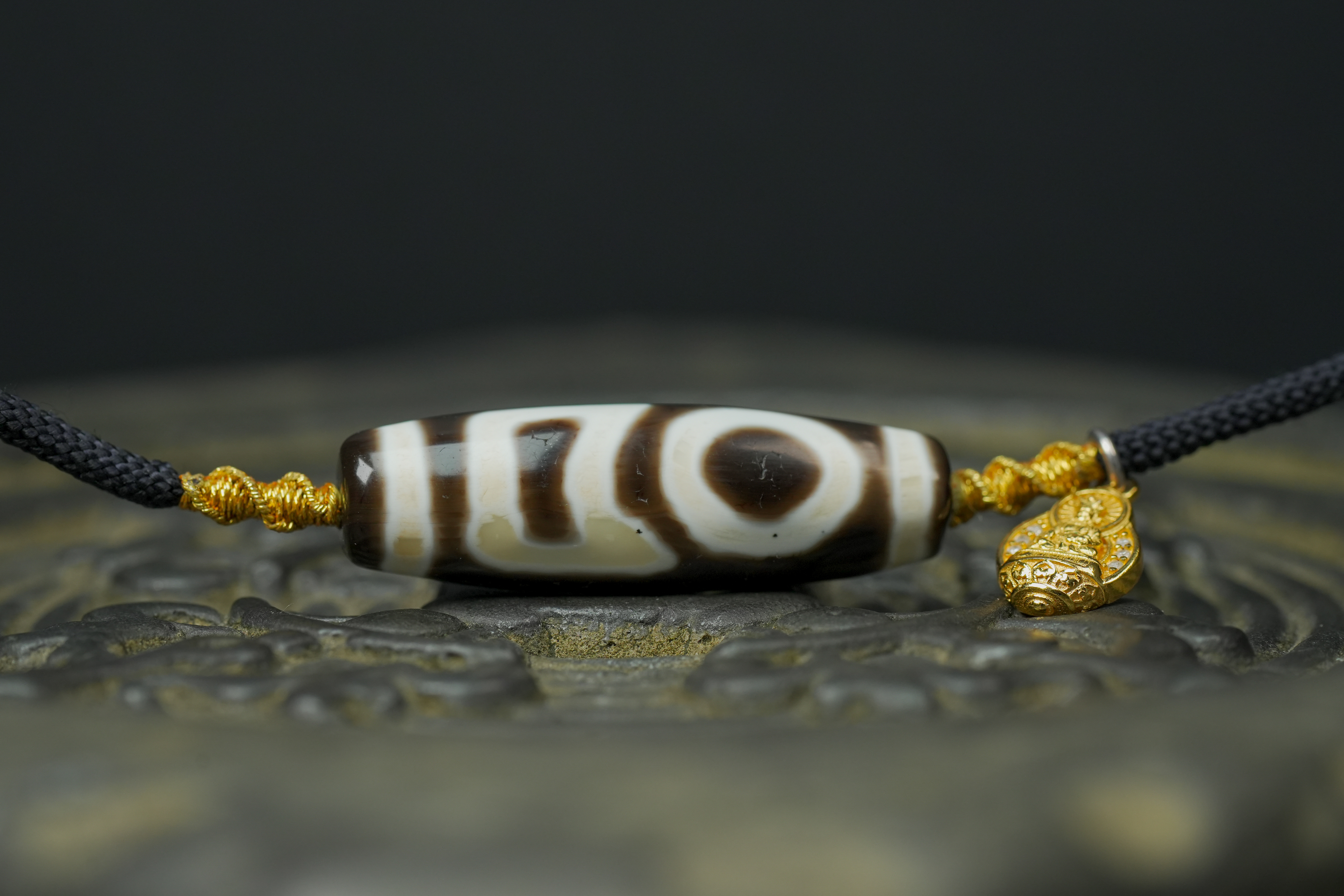 蔓臧｜巴西老矿料 纯手工 双天地 玛瑙吊坠