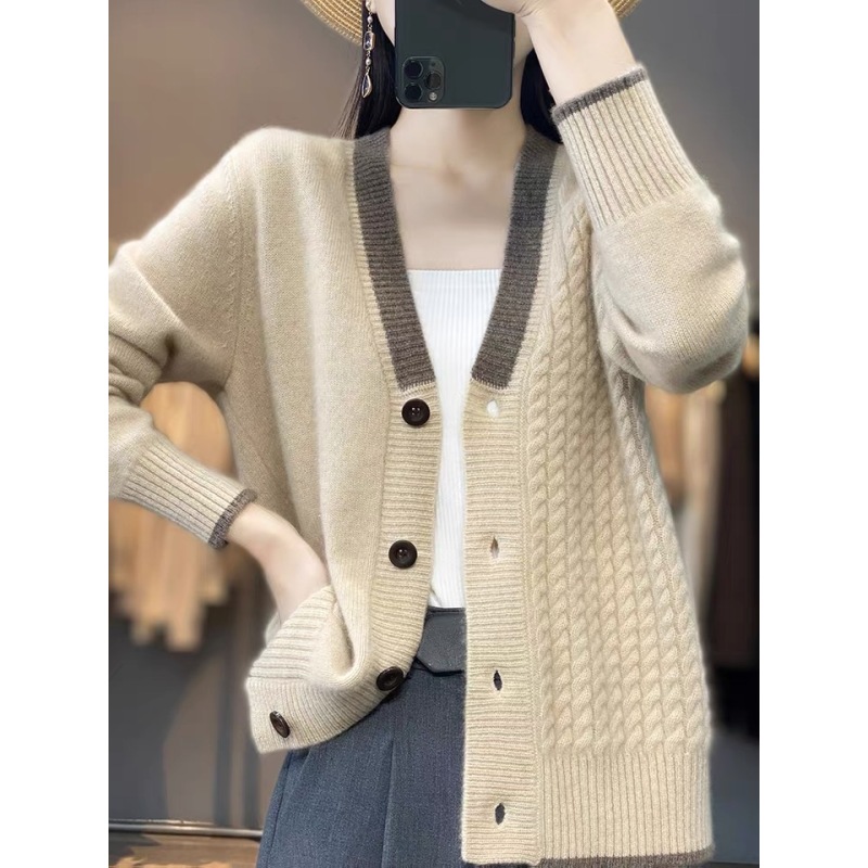 秋季新品 V领重工扭花宽松洋气显瘦拼色羊毛开衫