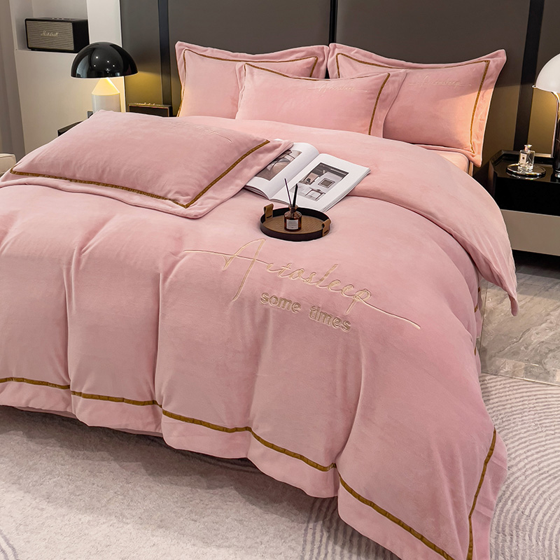 加厚牛奶绒刺绣四件套轻奢高克重双面绒法兰绒被套床单裸睡套件