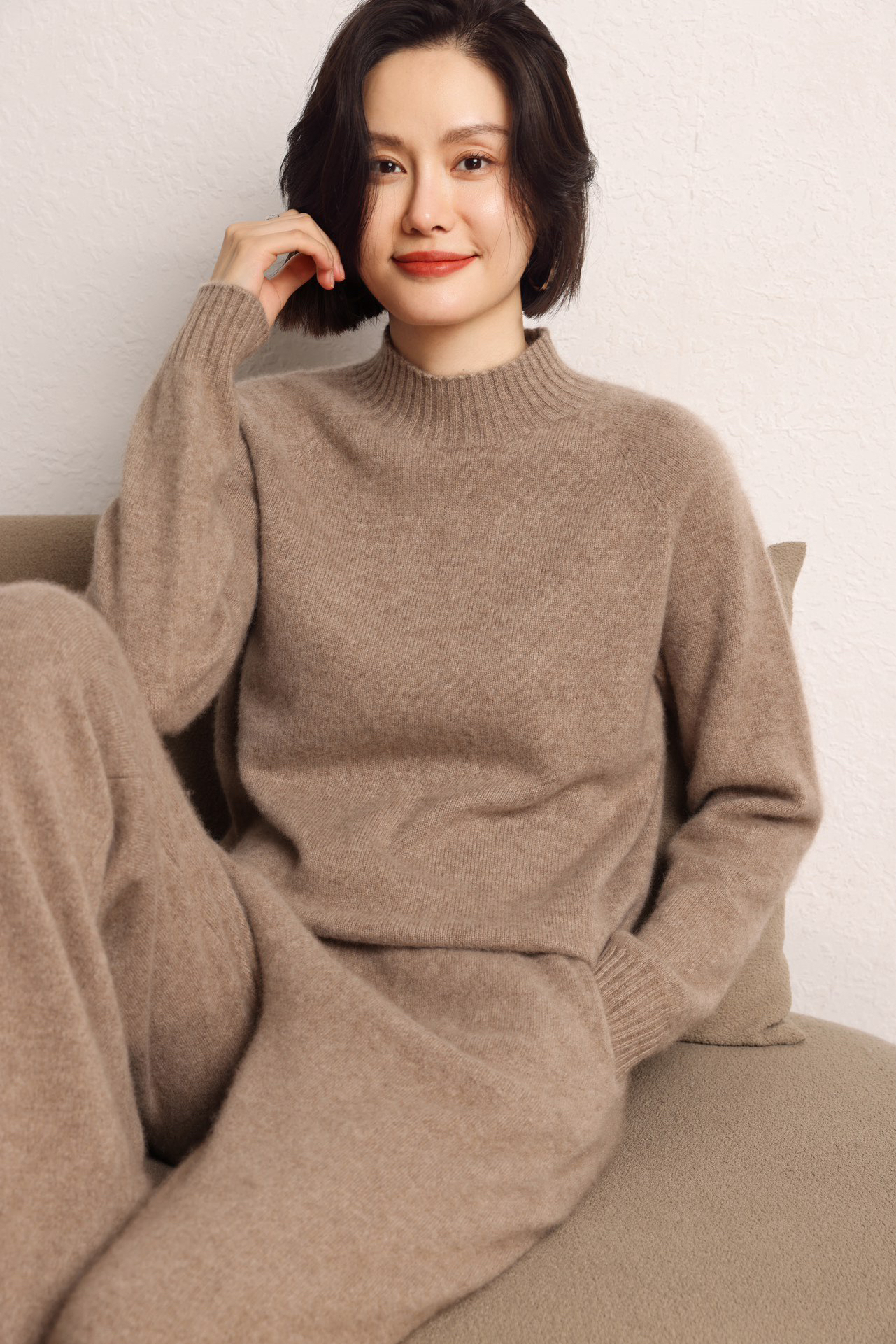 【王菲同款】樱花粉加厚一线成衣半高领羊绒宽松洋气打底衫