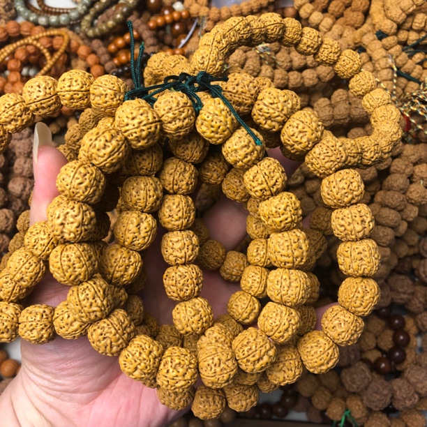六瓣蜂巢蜂王手持14-16mm金刚菩提印尼小金刚蜂窝爆肉