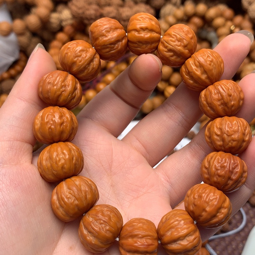 全品京八棱核桃手串1.5左右红皮猴头核桃手串男飞碟京八棱