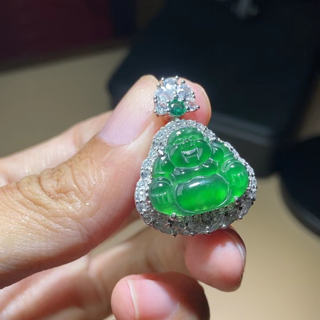 天然A翡翠佛公吊坠满绿镶嵌（多样性发货）不含链配绳