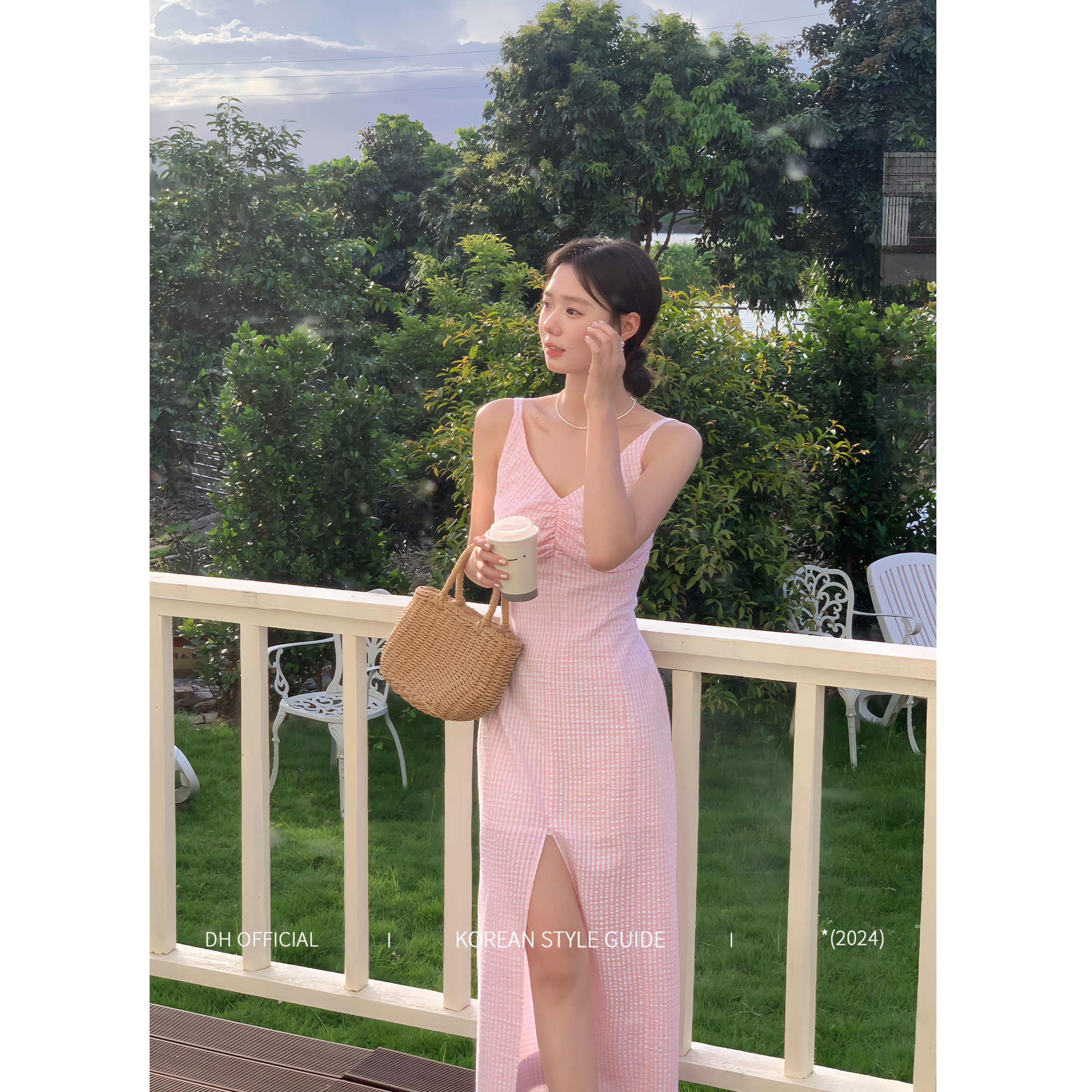 清 DH OFFICIAL 大花【草莓甜心Dress】盛夏温柔V领韩系开叉连衣裙