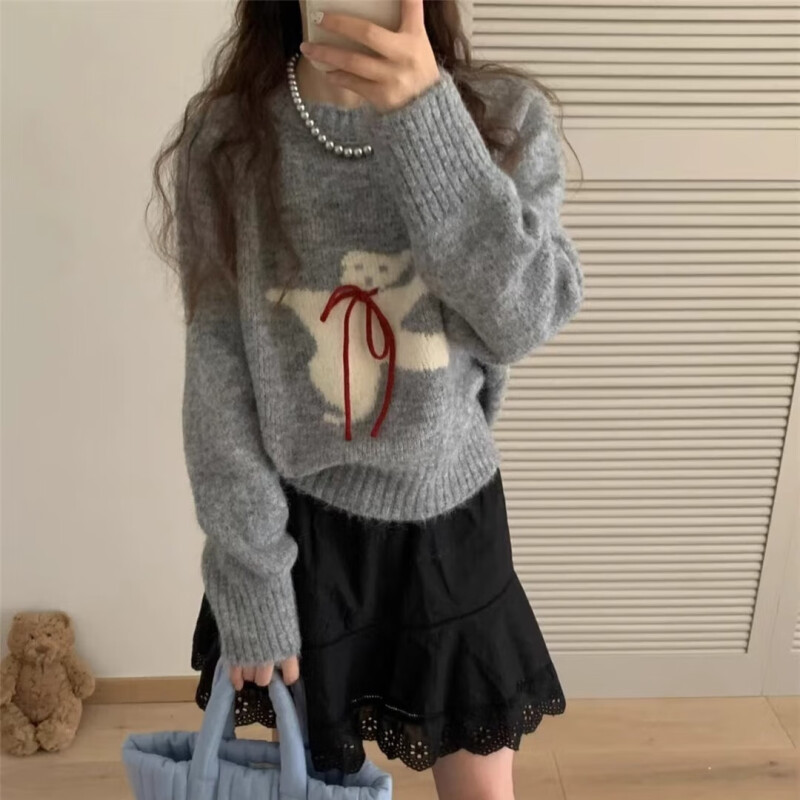 设计感甜美风系带小熊毛衣套头上衣女秋季新款宽松小众针织衫外穿