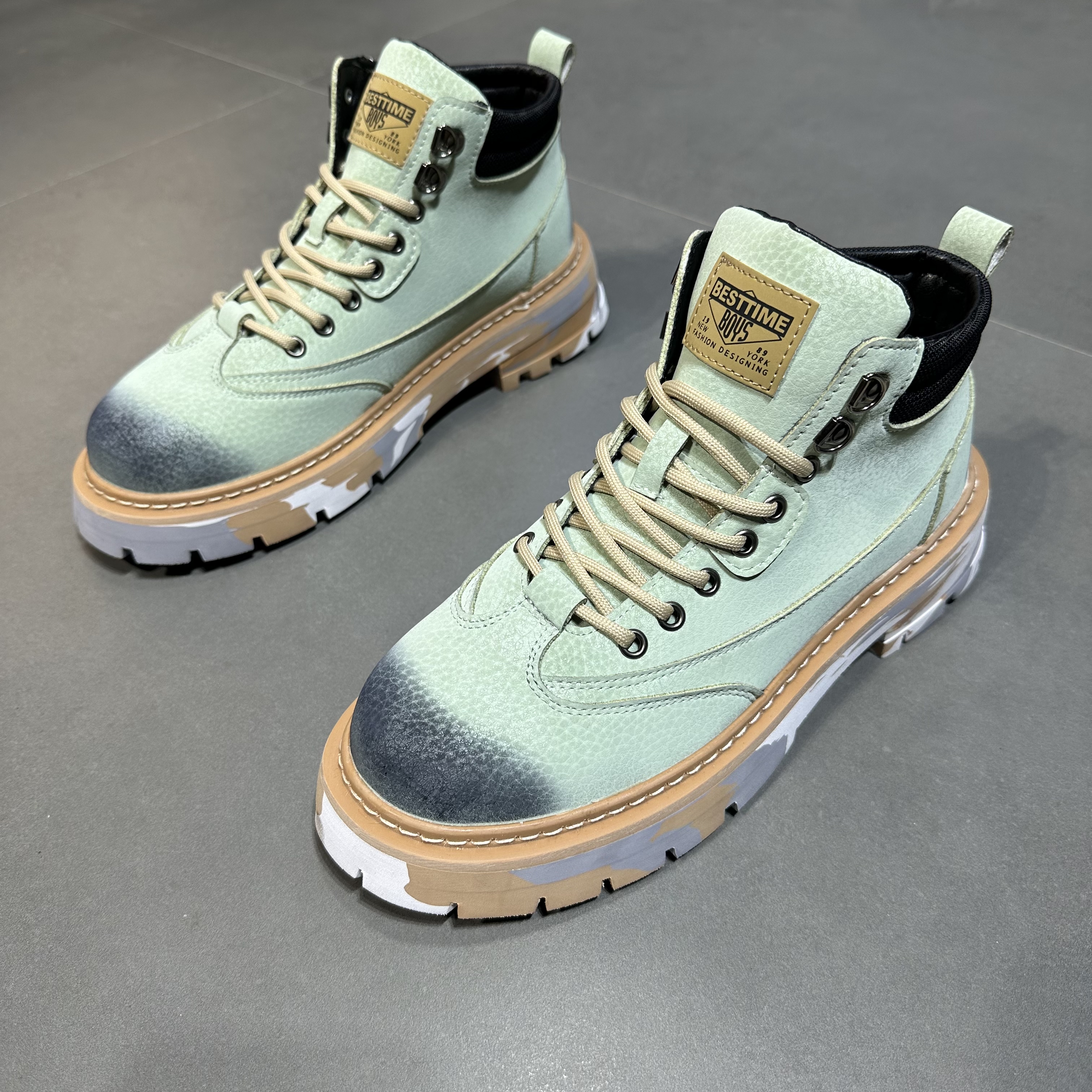 2023新款高帮马丁靴男款厚底系带英伦风复古机车靴美式工装潮男